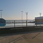 Molet Копер