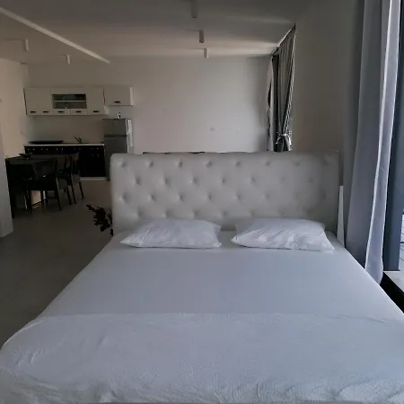 Lägenhet Molet