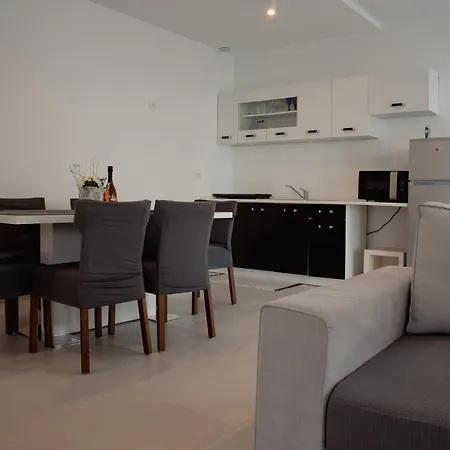 Molet Apartment Koper